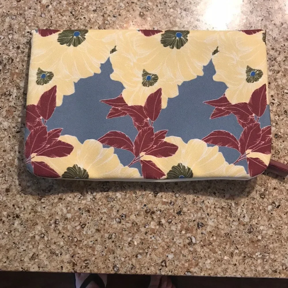 ✨Rachel Pally Bloom Reversible Clutch, NWOT